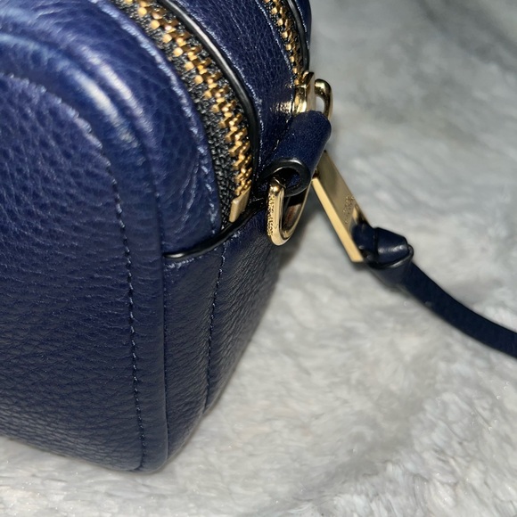 SoftShot by MARC JACOBS crossbody bag NAVY blue - Picture 6 of 13